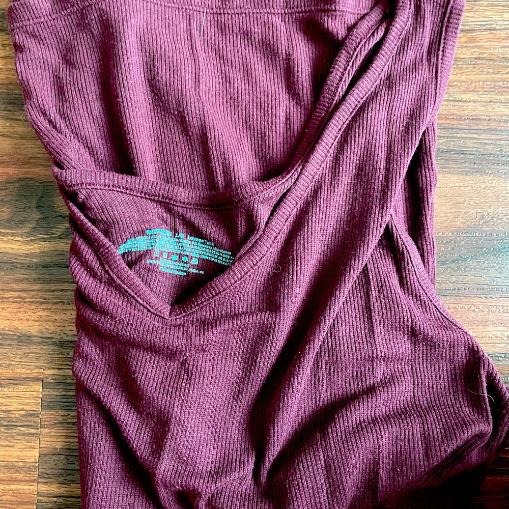 Tommy John Lounge V-neck tank